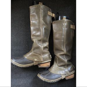 Sorel Slimpack Tall Riding Rain Boots in Olive Green, size US 9 / EU 40